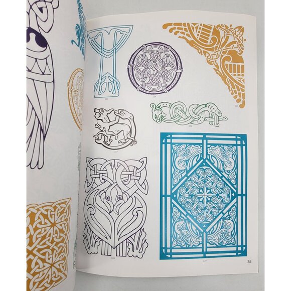 Celtic Fairies/Elves Vector Motifs Books By Dover Publications With CD/ROM - Picture 6 of 12